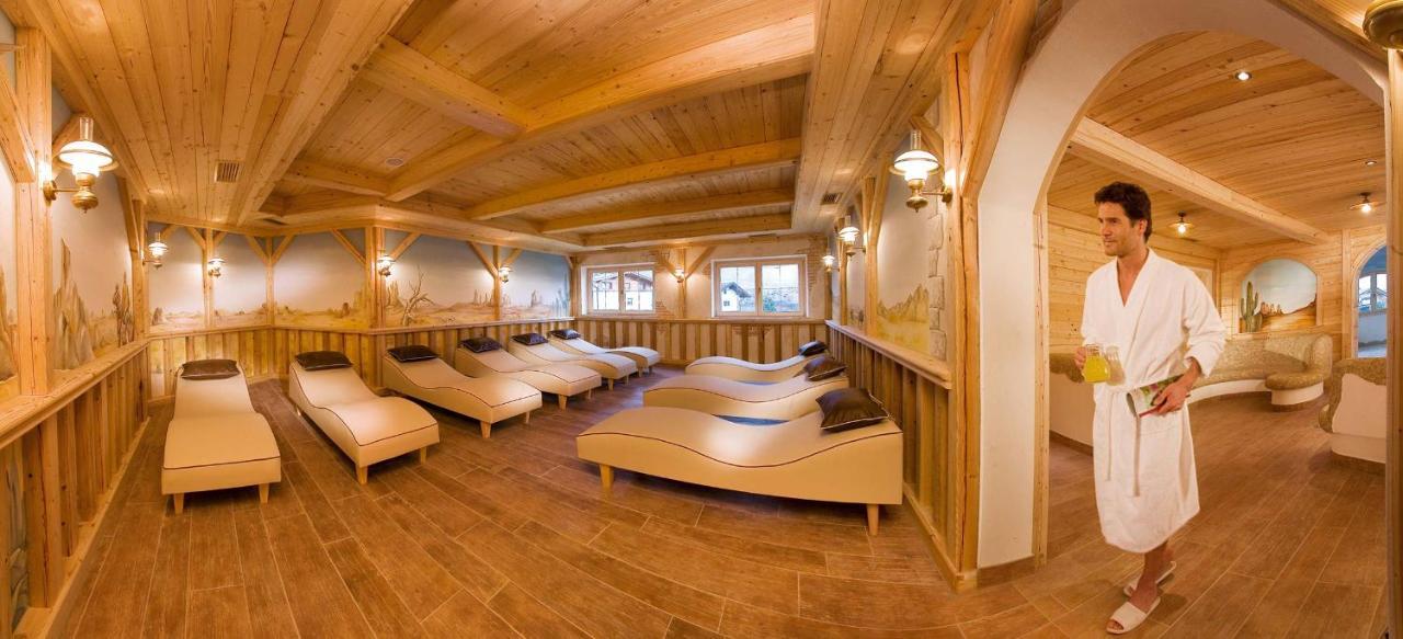 Mountainview Lodge - Chalet Im Zillertal Direkt Am 5 Sterne Campingplatz Aufenfeld Mit Hallenbad Und Sauna Aschau Im Zillertal Bagian luar foto