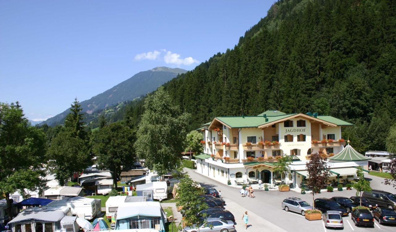 Mountainview Lodge - Chalet Im Zillertal Direkt Am 5 Sterne Campingplatz Aufenfeld Mit Hallenbad Und Sauna Aschau Im Zillertal Bagian luar foto